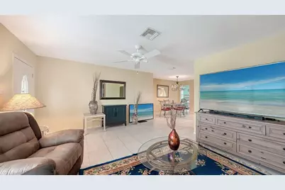 481 W Tarpon Boulevard NW, Port Charlotte, FL 33952 - Photo 9