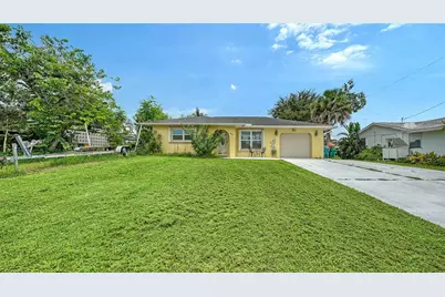481 W Tarpon Boulevard NW, Port Charlotte, FL 33952 - Photo 1