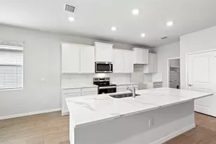 18112 Tavernside Trl, Lakewood Ranch, FL 34211 - Photo 3