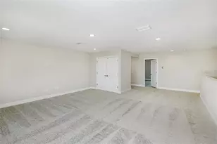 12736 Bergstrom Bay Dr, Riverview, FL 33579 - Photo 13