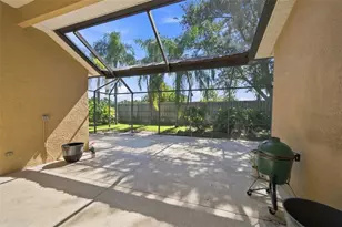 295 Londonderry Dr, Sarasota, FL 34240 - Photo 33
