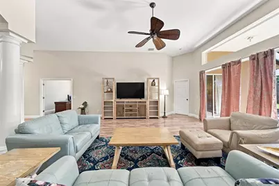 295 Londonderry Drive, Sarasota, FL 34240 - Photo 13