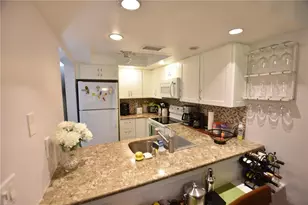 4626 Ringwood Meadow, Sarasota, FL 34235 - Photo 3