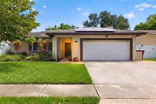 1977 Citrus Hill Rd, Palm Harbor, FL 34683 - Photo 1