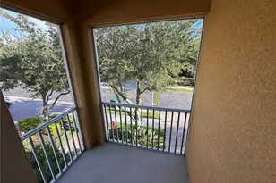 5467 Soapstone Pl, Sarasota, FL 34233 - Photo 9