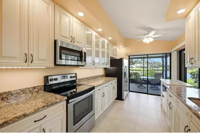 214 Southampton Drive #327, Venice, FL 34293 - Photo 11