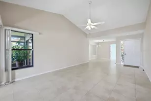 214 Southampton Dr, Venice, FL 34293 - Photo 3
