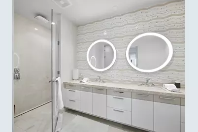 1591 Gulf Of Mexico Drive #312, Longboat Key, FL 34228 - Photo 23