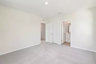 10437 Woodland Gdn Wy, Parrish, FL 34219 - Photo 25