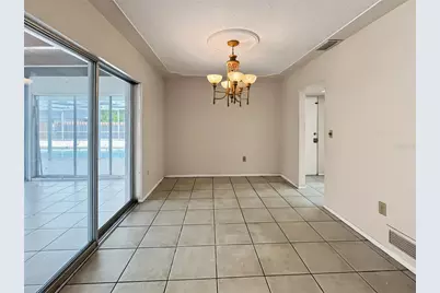 3041 Tyrone Lane, Sarasota, FL 34239 - Photo 5