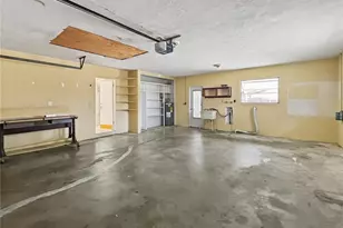 3041 Tyrone Ln, Sarasota, FL 34239 - Photo 21