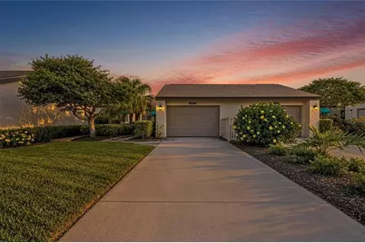 6085 Clubside Drive, Sarasota, FL 34243 - Photo 1