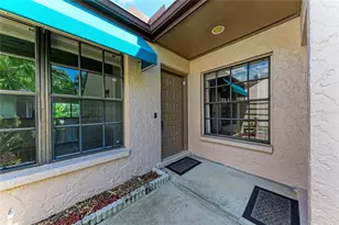 6085 Clubside Dr, Sarasota, FL 34243 - Photo 3