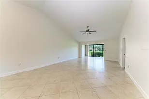 6085 Clubside Dr, Sarasota, FL 34243 - Photo 5