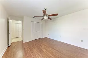 6085 Clubside Dr, Sarasota, FL 34243 - Photo 29