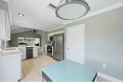 5708 36th Street W, Bradenton, FL 34210 - Photo 15