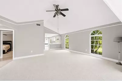 5708 36th Street W, Bradenton, FL 34210 - Photo 9