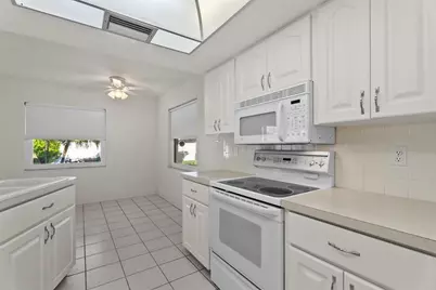 1233 Pinebrook Way, Venice, FL 34285 - Photo 15