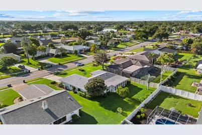 1233 Pinebrook Way, Venice, FL 34285 - Photo 31