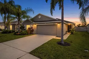 16843 Peaceful Valley Dr, Wimauma, FL 33598 - Photo 1