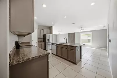 16843 Peaceful Valley Drive, Wimauma, FL 33598 - Photo 23