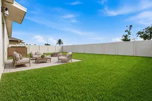 16843 Peaceful Valley Dr, Wimauma, FL 33598 - Photo 9