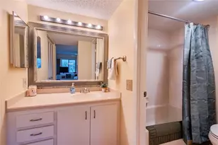 4582 Longwater Chase E, Sarasota, FL 34235 - Photo 17