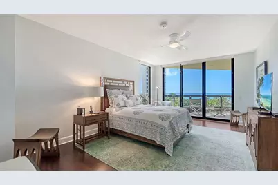 1241 Gulf Of Mexico Drive #303, Longboat Key, FL 34228 - Photo 35