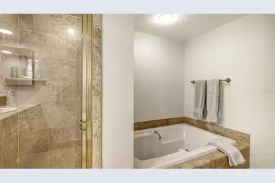 1241 Gulf Of Mexico Drive #303, Longboat Key, FL 34228 - Photo 53