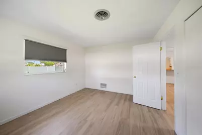 987 Queen Road, Venice, FL 34293 - Photo 17