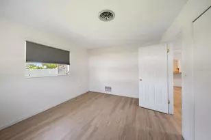 987 Queen Rd, Venice, FL 34293 - Photo 17