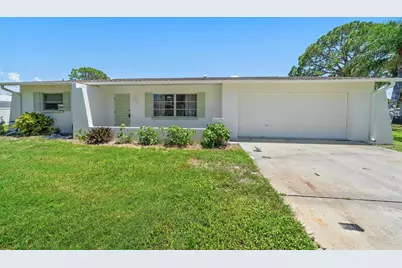 987 Queen Road, Venice, FL 34293 - Photo 1