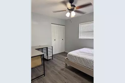 3305 Joe Louis Drive, Sarasota, FL 34234 - Photo 17