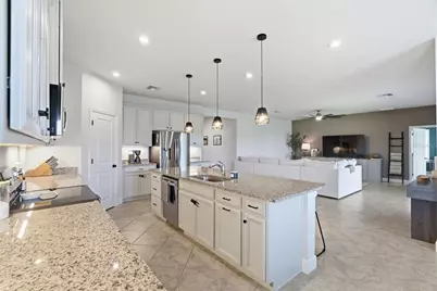 6413 114th Avenue E, Parrish, FL 34219 - Photo 11