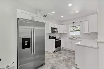 2839 Olympic Street, Sarasota, FL 34231 - Photo 13