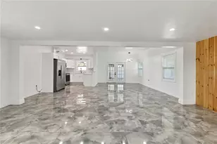 2839 Olympic St, Sarasota, FL 34231 - Photo 9