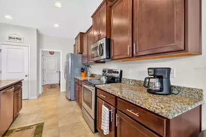 6435 Devesta Loop, Palmetto, FL 34221 - Photo 11