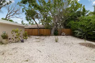 708 Garfield Dr, Sarasota, FL 34236 - Photo 45