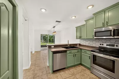 11723 Tempest Harbor Loop, Venice, FL 34292 - Photo 15