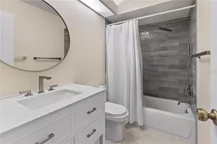 4096 Center Pointe Pl, Sarasota, FL 34233 - Photo 17