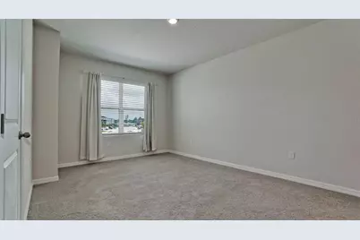 2746 Pearly Banks Drive, Bradenton, FL 34208 - Photo 7