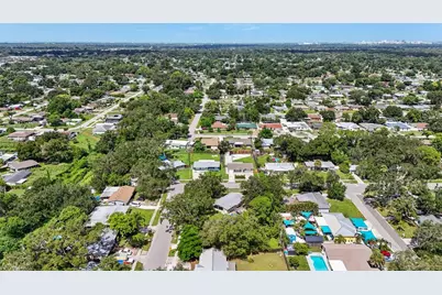 4923 Brookmeade Drive, Sarasota, FL 34232 - Photo 31