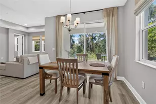 3541 Secluded Ct, Sarasota, FL 34240 - Photo 5