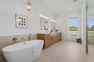 7310 201st St E, Bradenton, FL 34202 - Photo 9