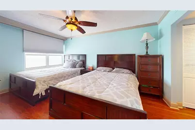 1750 Benjamin Franklin Drive #B, Sarasota, FL 34236 - Photo 19