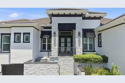 387 S Shore Drive, Sarasota, FL 34234 - Photo 5