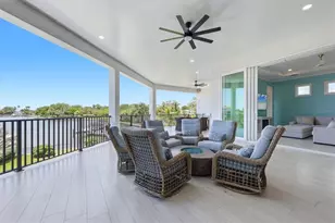 387 S Shore Dr, Sarasota, FL 34234 - Photo 25