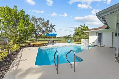 433 Whitfield Avenue, Sarasota, FL 34243 - Photo 37