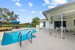 433 Whitfield Ave, Sarasota, FL 34243 - Photo 13