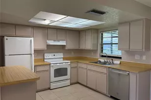 3927 Worcester Rd, Sarasota, FL 34231 - Photo 9